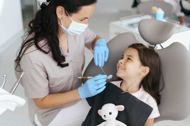 Best Emergency Wisdom Tooth Extraction in Greilickville, MI